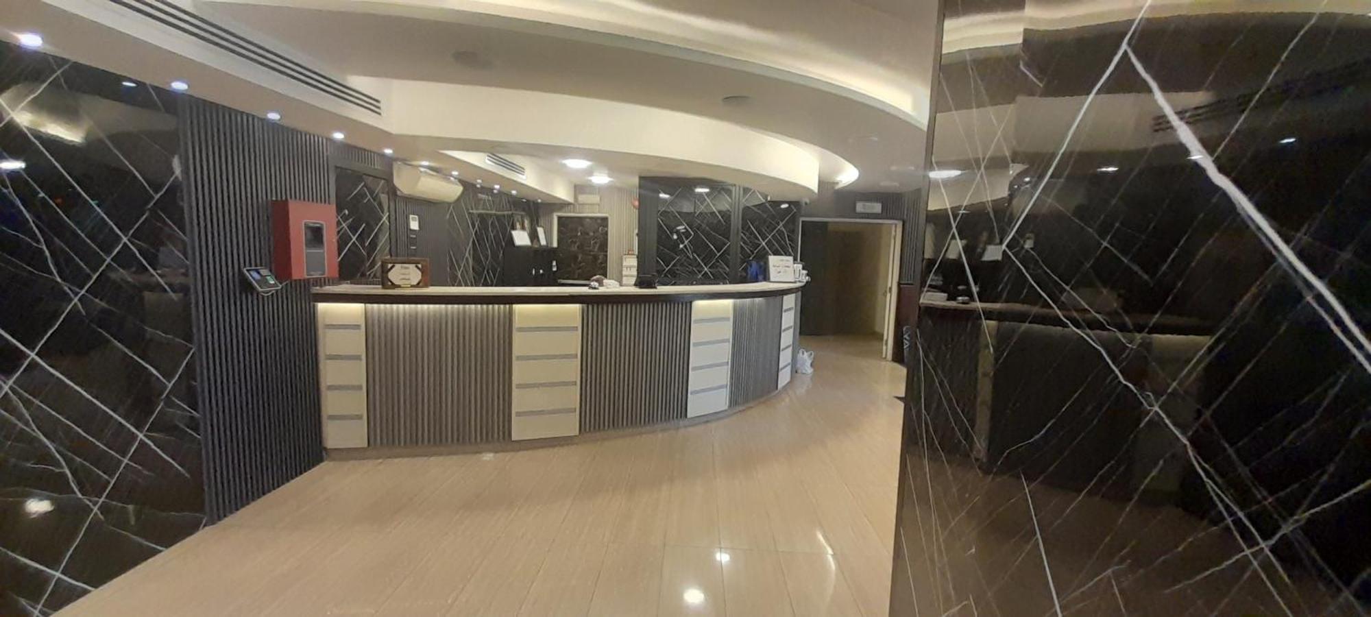 Balcony Hotel Amman Bagian luar foto